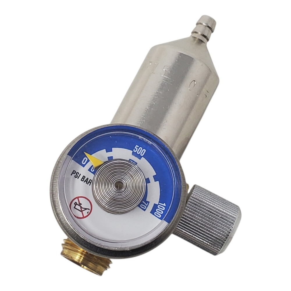 715 GAS CYLINDER REGULATOR 0-1000 PSI 0.5 LPM 135635-L3  NEW IN BOX